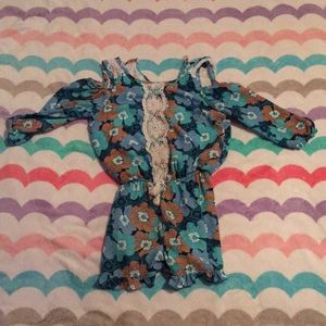 Blue flowery romper